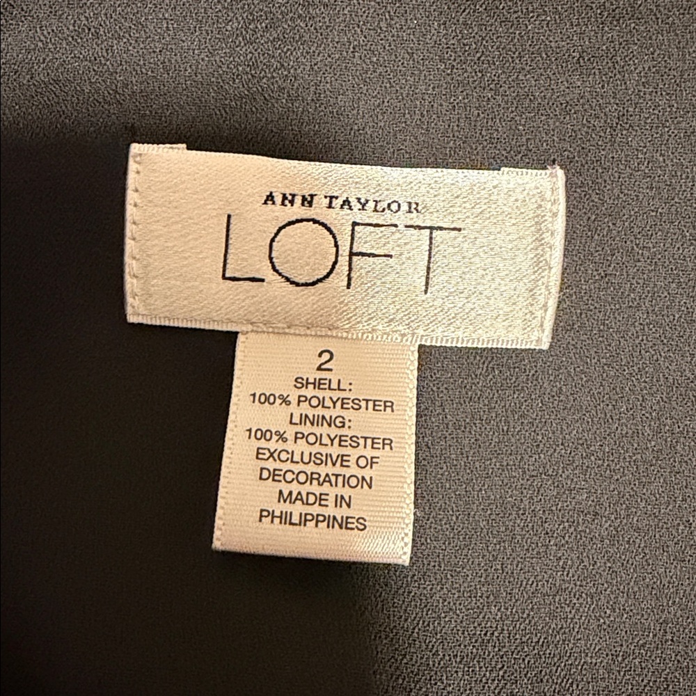 Ann Taylor LOFT Black Pleated Midi Dress Velvet Trim Lace Hem SIZE 2 - Picture 2 of 5